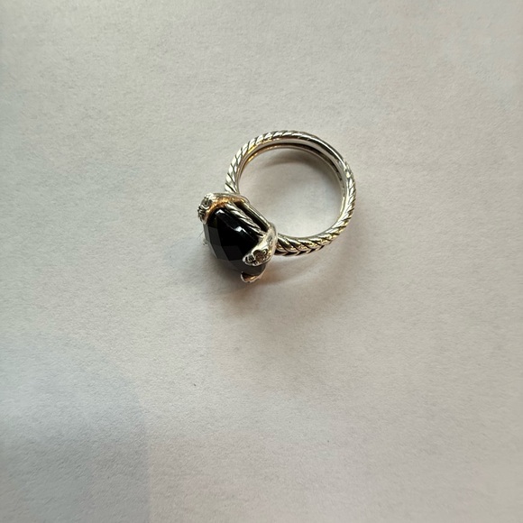 COPY - David Yurman Chatelaine Ring with Black Onyx and Pave Diamonds. Like New… - Picture 3 of 7